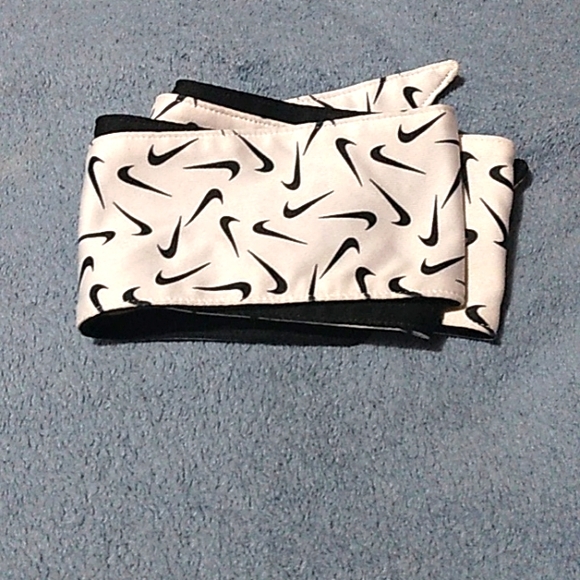 Nike head band - Picture 1 of 1